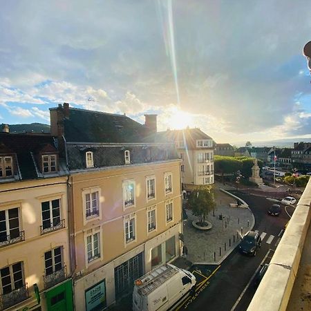 Au Coeur De La Ville Autun Eksteriør bilde